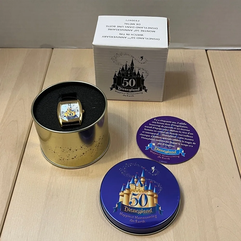 2005 Disneyland 50th Anniversary Watch in Tin, New in box w/ new battery, works